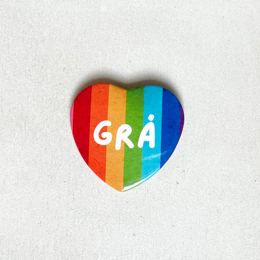 Grá Heart Button Pin